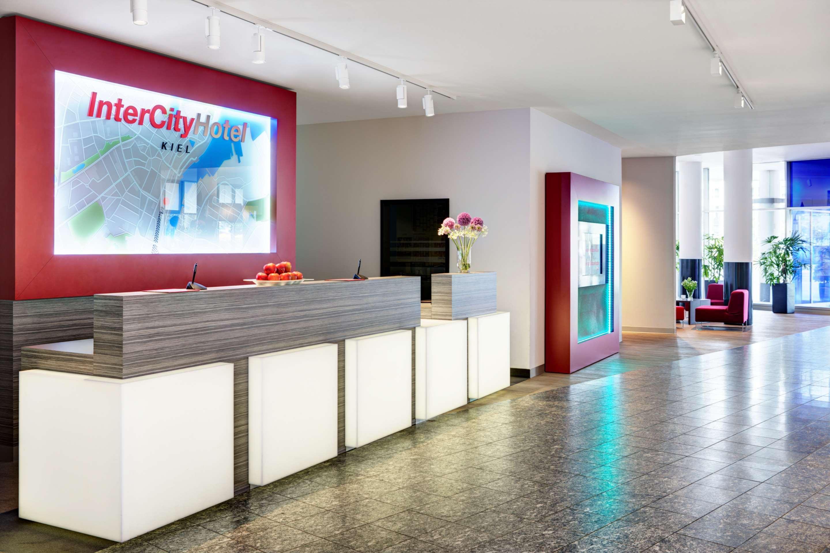 Intercityhotel Kiel Bagian luar foto