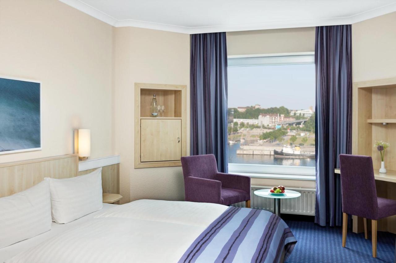 Intercityhotel Kiel Bagian luar foto