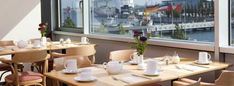 Intercityhotel Kiel Bagian luar foto